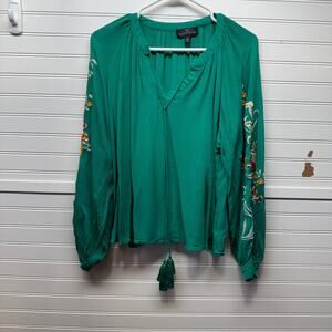 Tracy Evan’s Embroidered Peasant Top 2/Tassel Ties Size L
